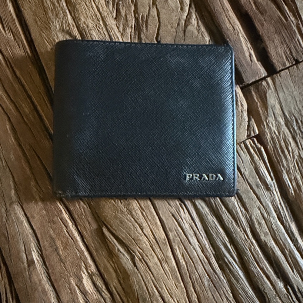 Prada Black Saffiano Leather Bi-Fold Card Holder Wallet
